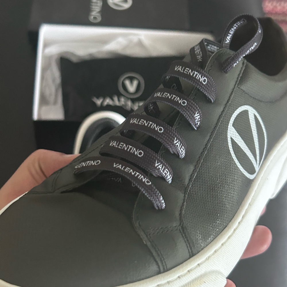 Valentino casual sneakers - Picture 8 of 10